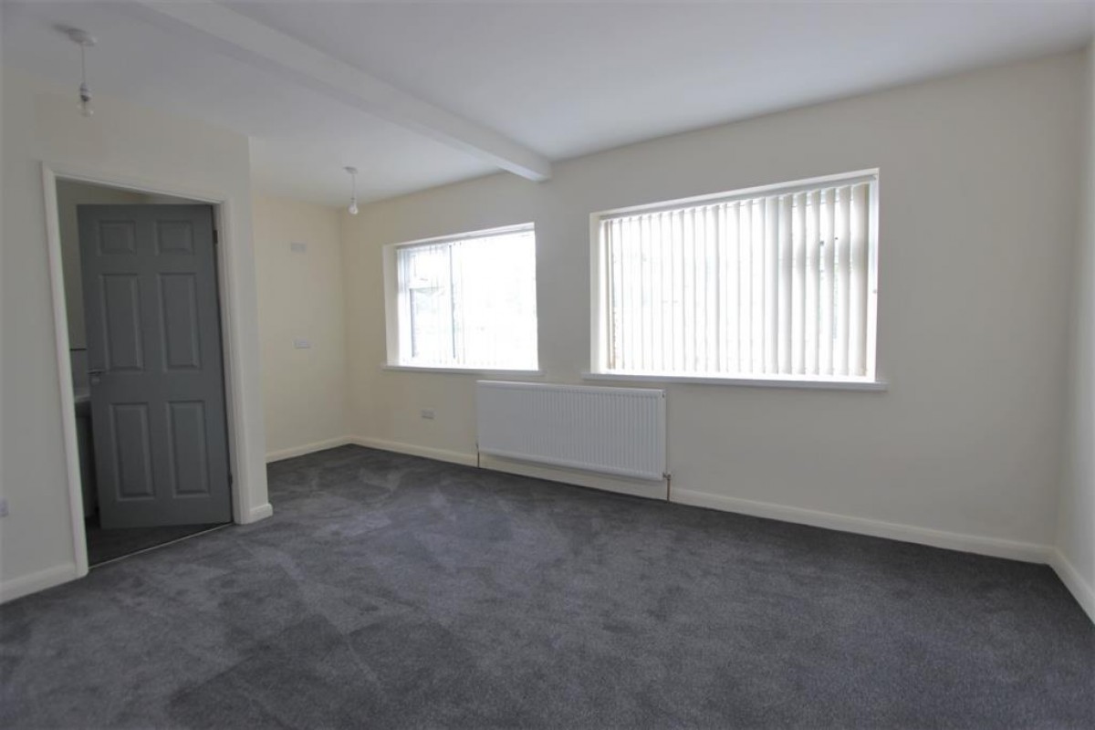 Field Close, Dronfield Woodhouse, Dronfield, S18 8YJ