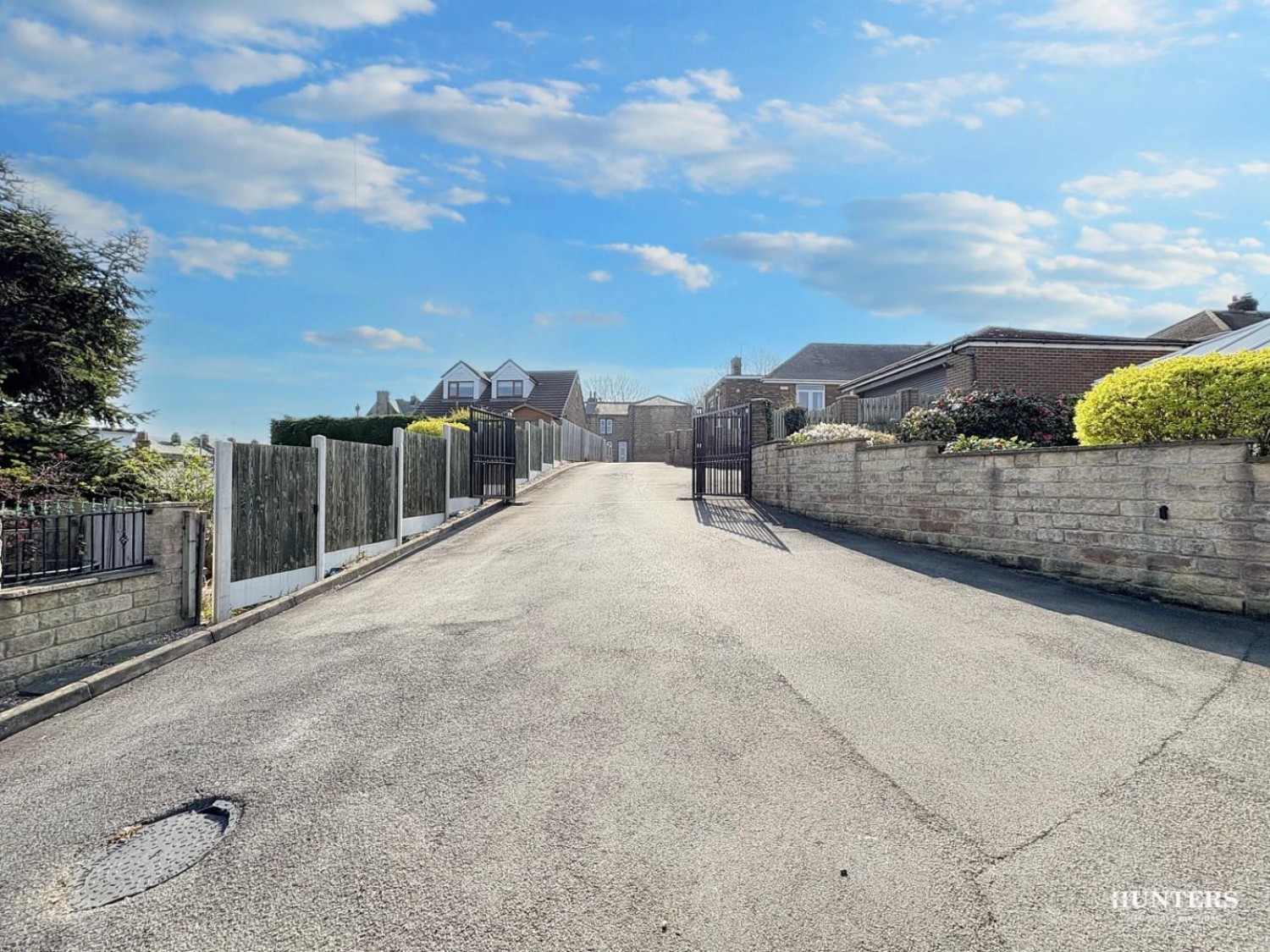 Overthorpe Road,.Thornhill.Dewsbury