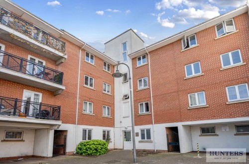 Hermitage Close, London