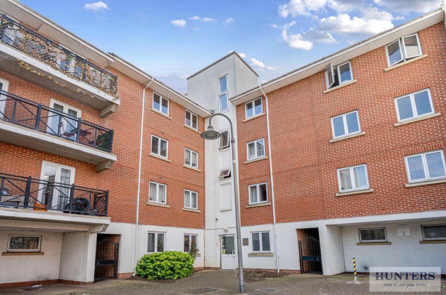 Hermitage Close, London
