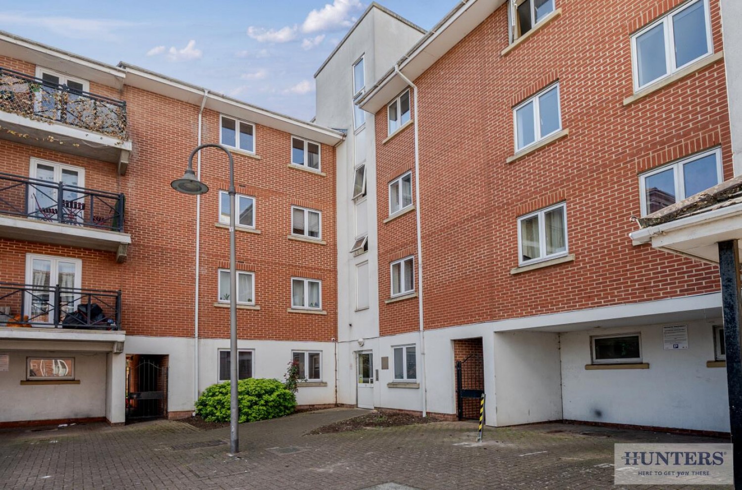 Hermitage Close, London