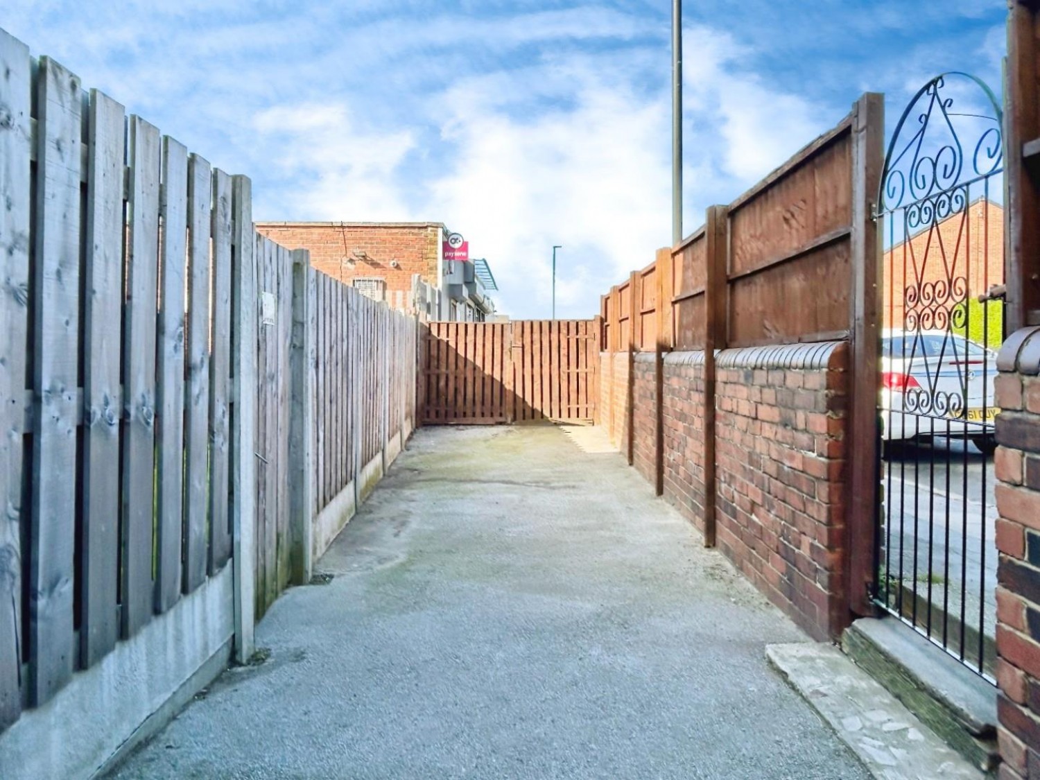 Claypit Lane, Rawmarsh