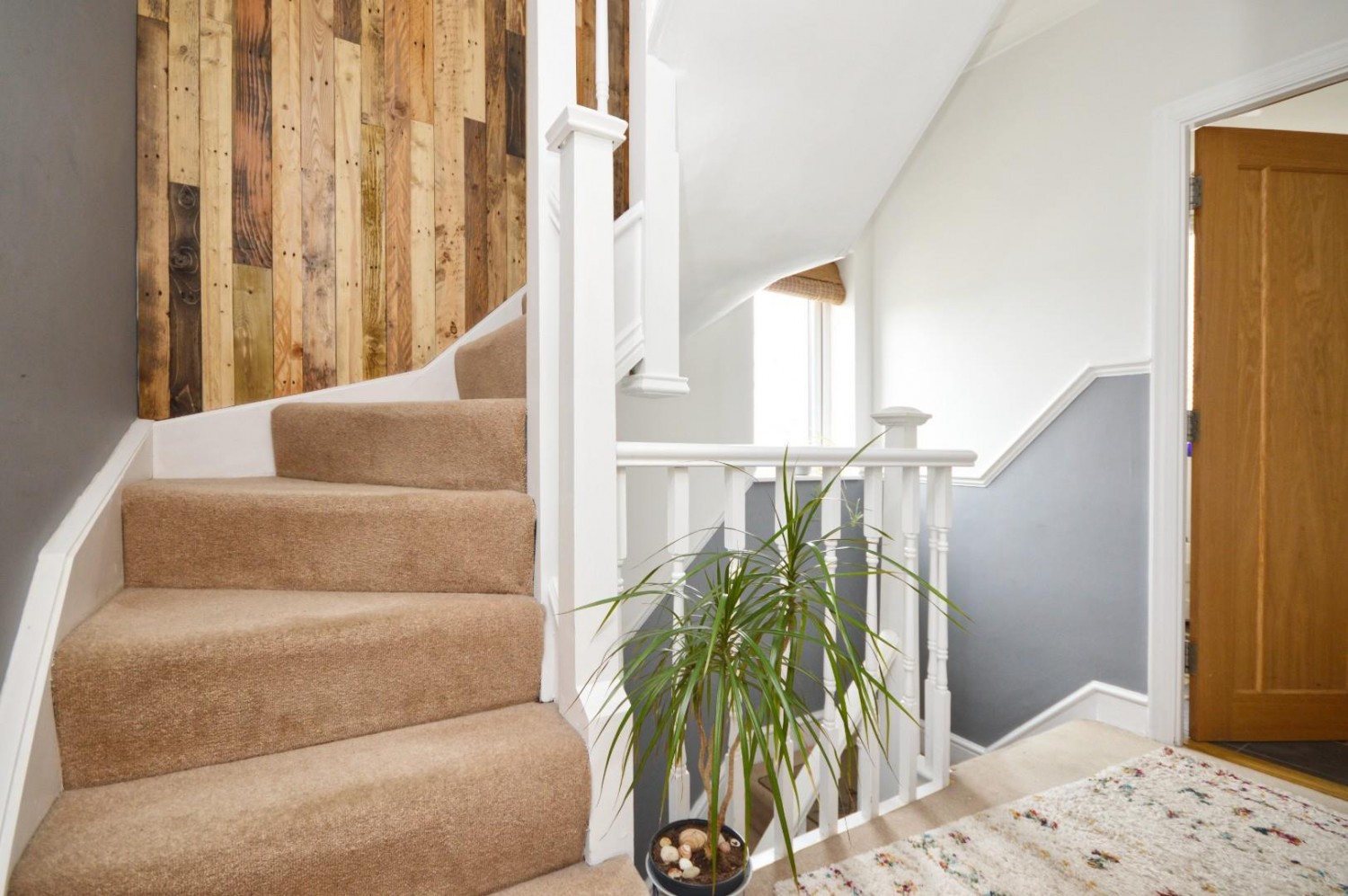New Fosseway Road , Bristol, BS14 9LN