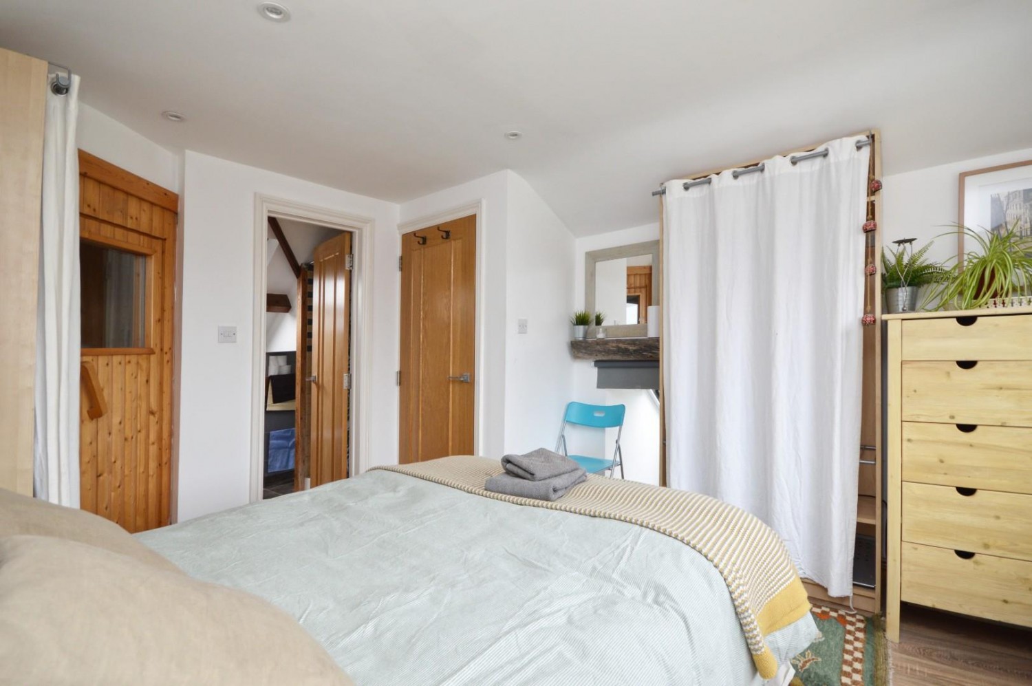 New Fosseway Road , Bristol, BS14 9LN