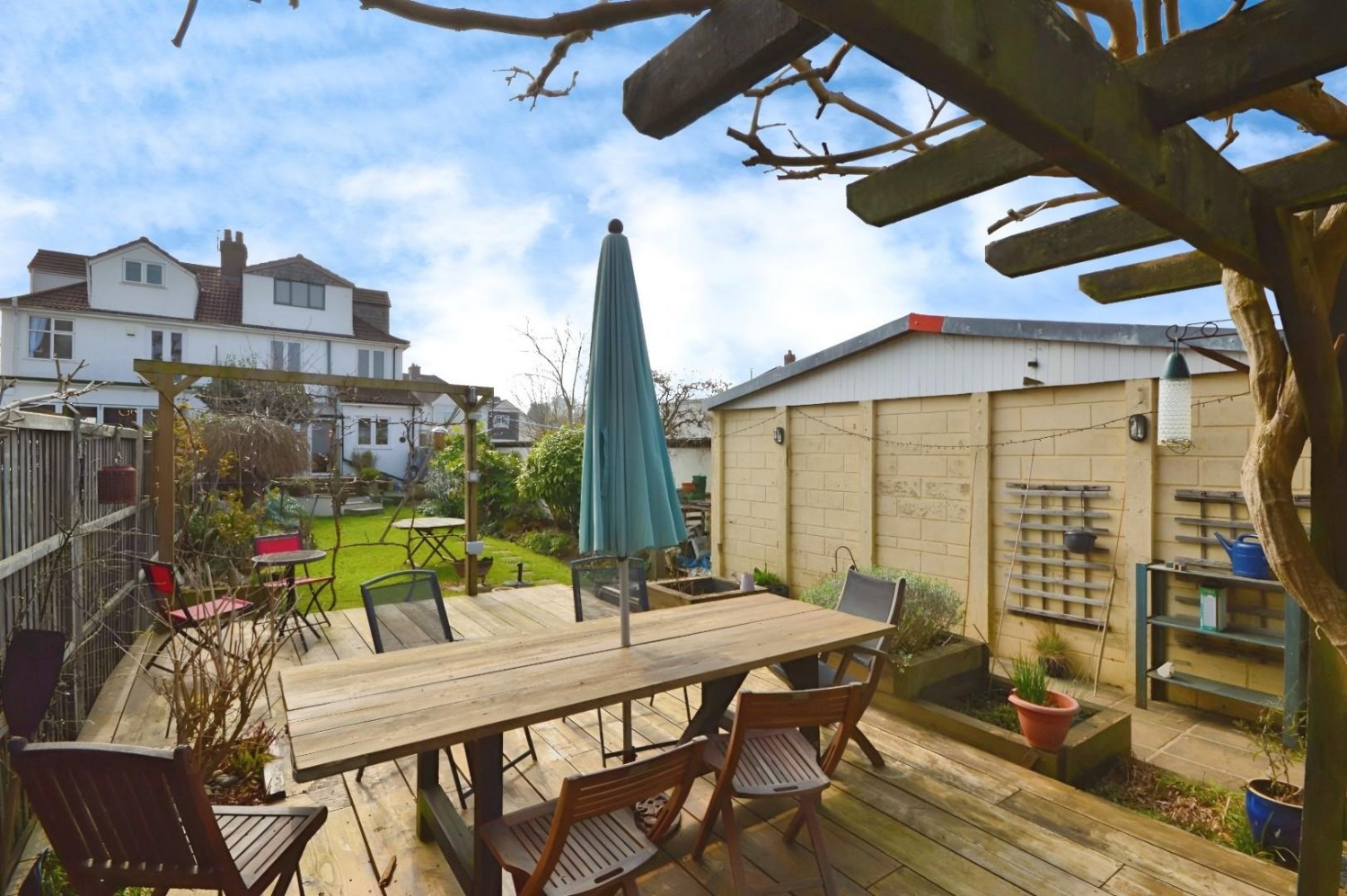 New Fosseway Road , Bristol, BS14 9LN