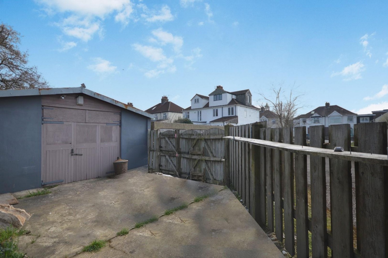 New Fosseway Road , Bristol, BS14 9LN