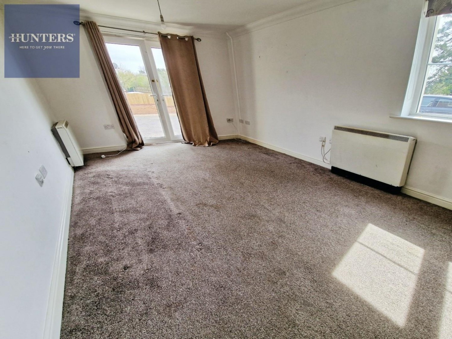 Erw Hir (Longacres ), Bridgend