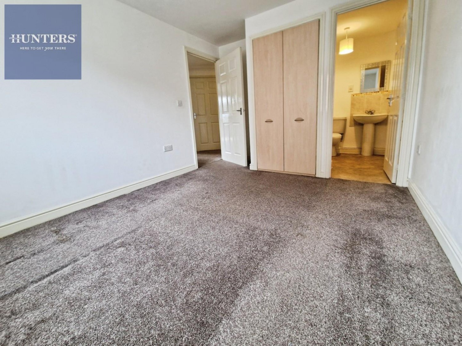 Erw Hir (Longacres ), Bridgend