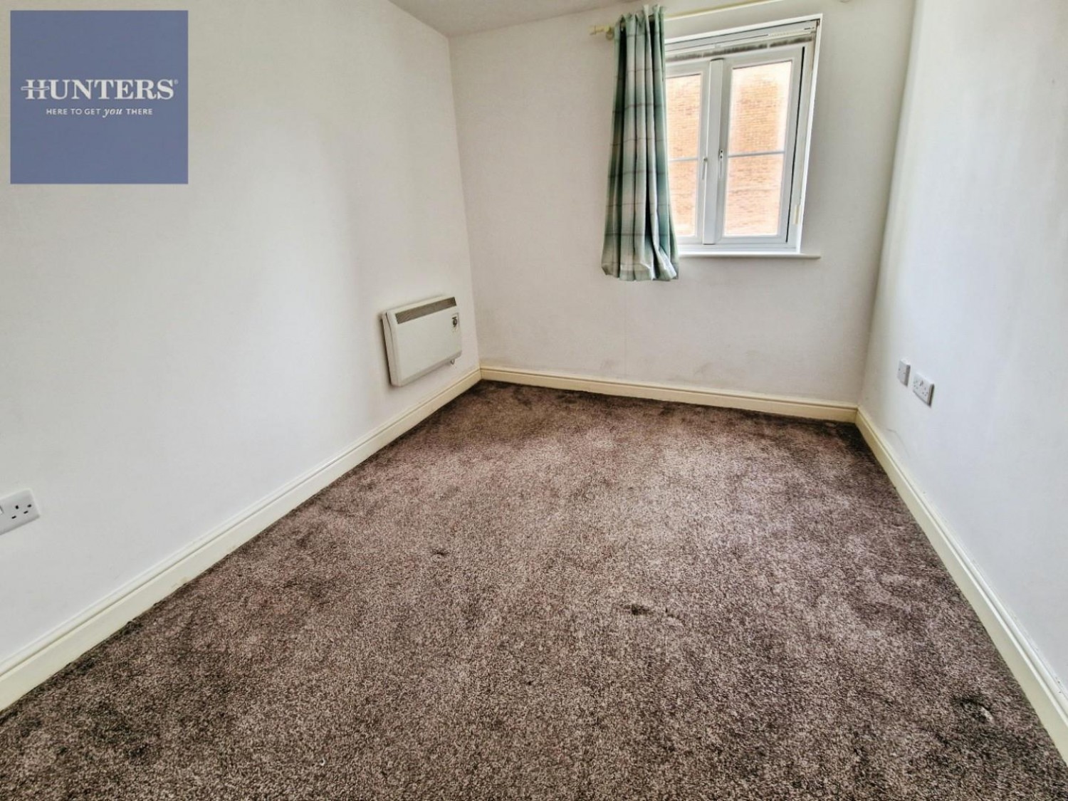 Erw Hir (Longacres ), Bridgend