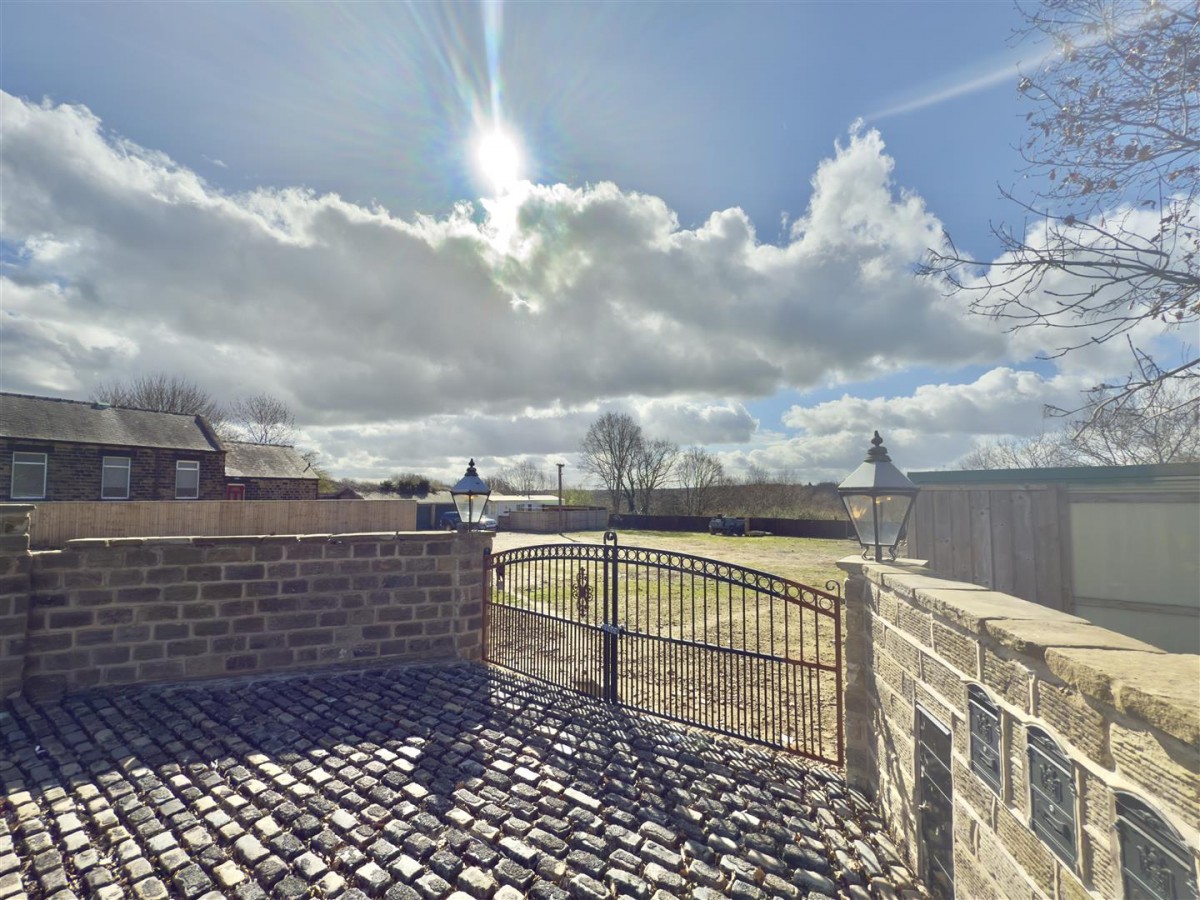 Rotherham Road, Barnsley