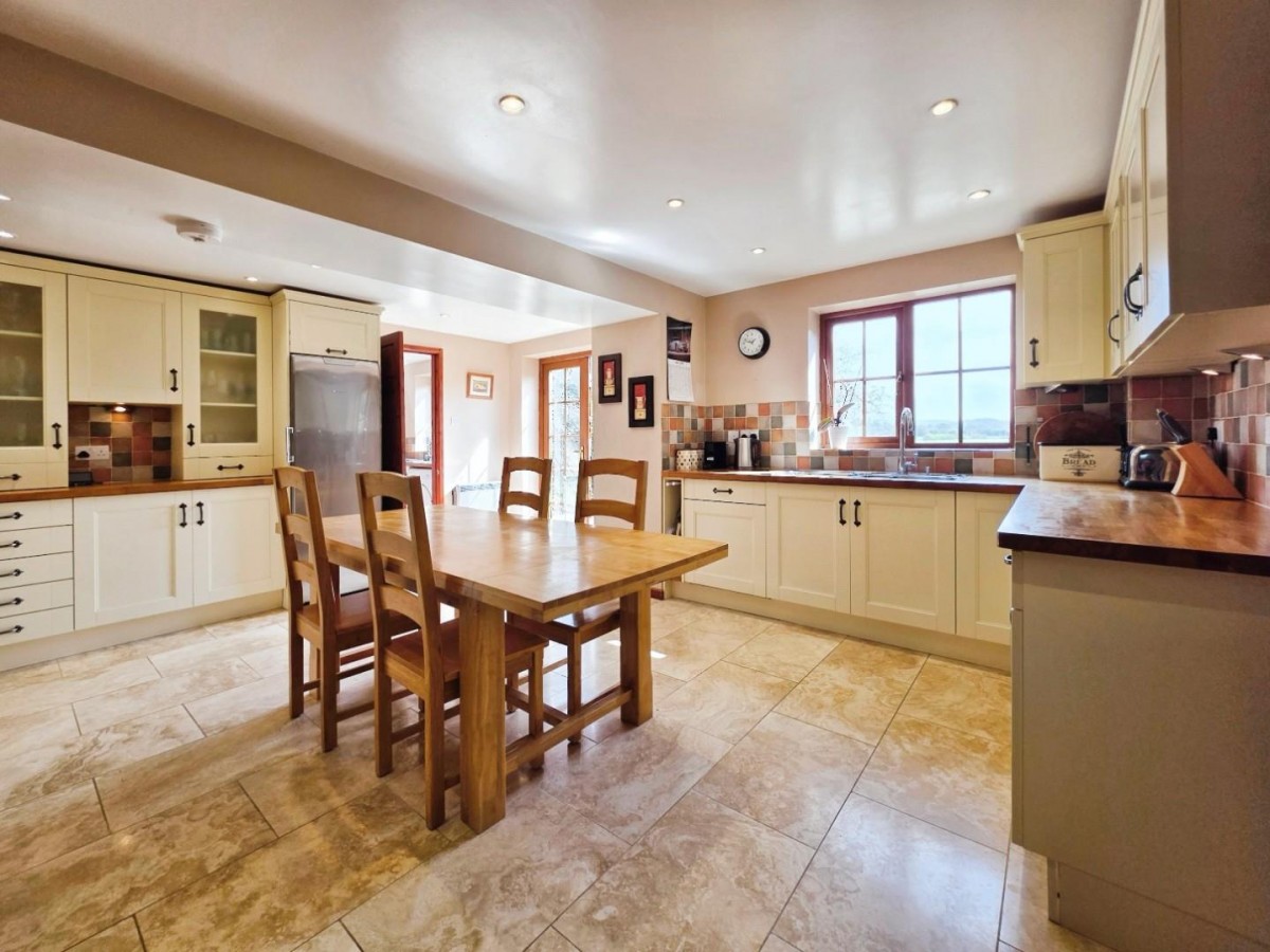 Elmore Back, Elmore, Gloucester, GL2 3ST