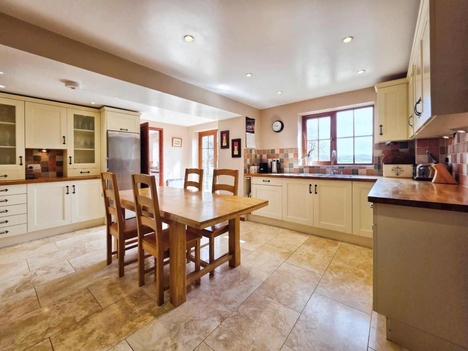 Elmore Back, Elmore, Gloucester, GL2 3ST