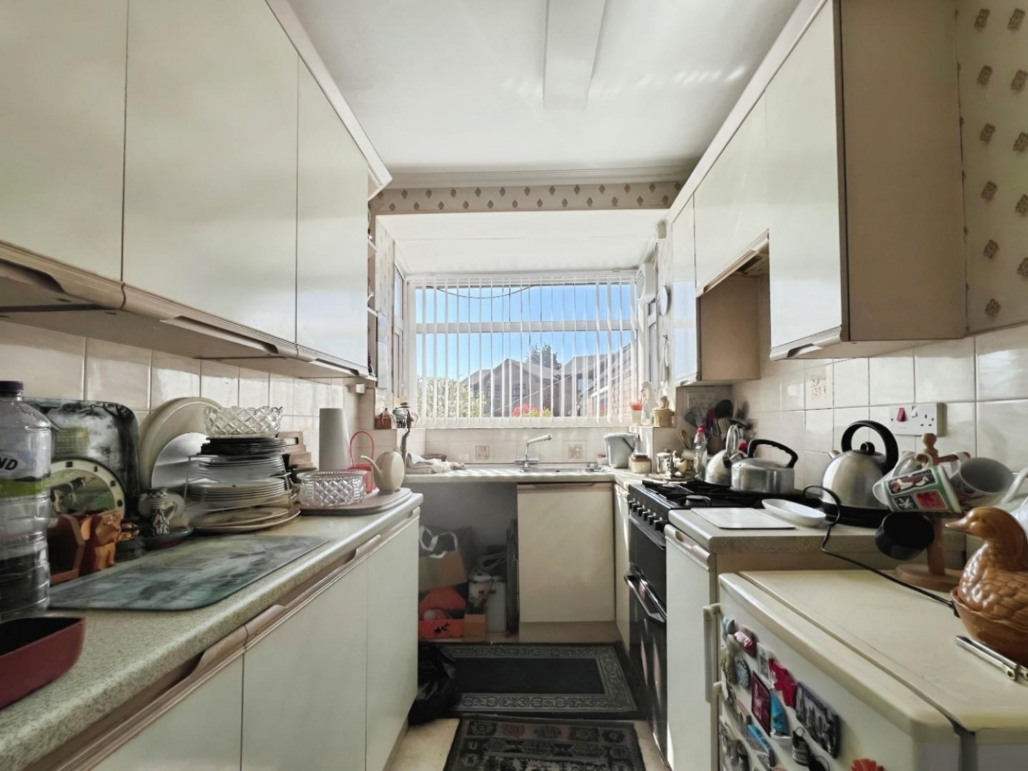 Holden Road, Leigh