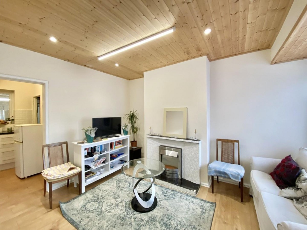 Coronation Road, Hayes, UB3 4JU