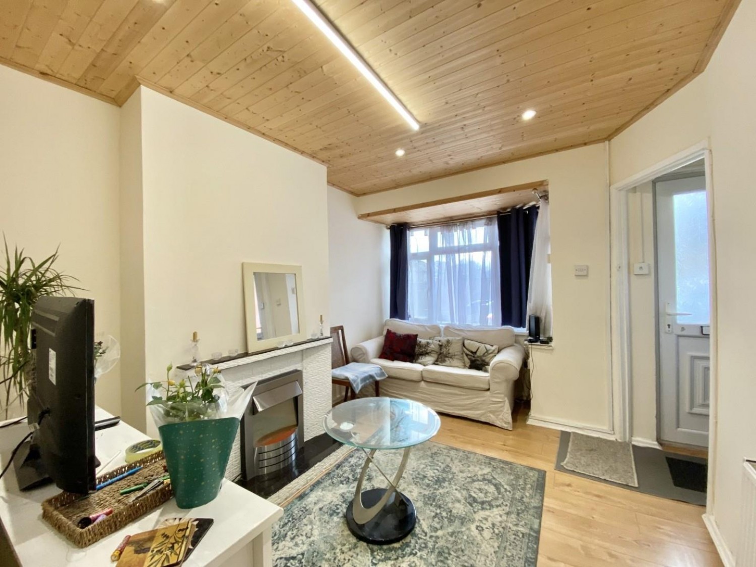 Coronation Road, Hayes, UB3 4JU