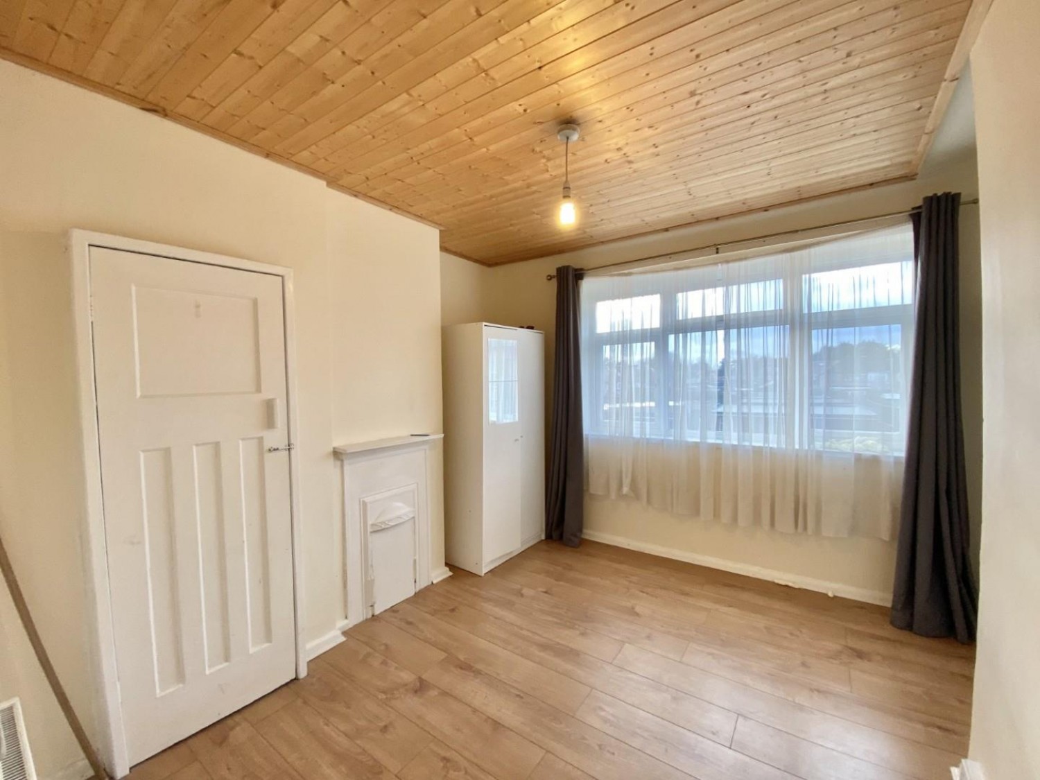 Coronation Road, Hayes, UB3 4JU