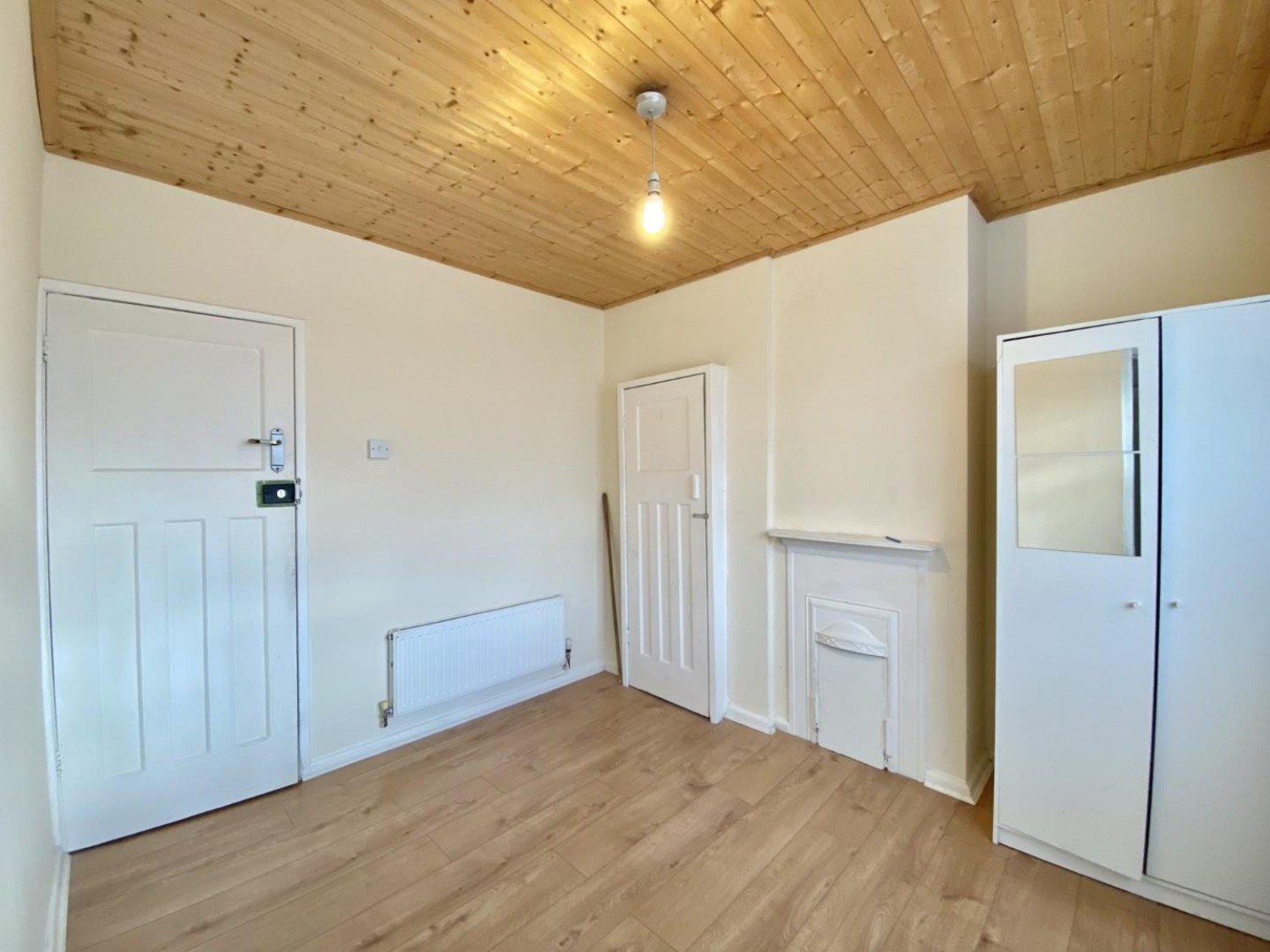 Coronation Road, Hayes, UB3 4JU