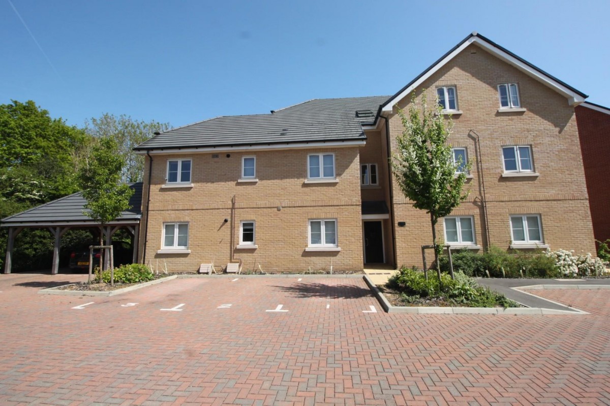 Sovereign Close, Netley Abbey