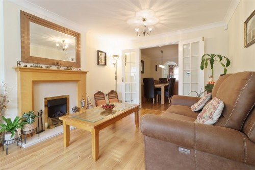 Kensington Drive, Lodge Moor, Sheffield, S10