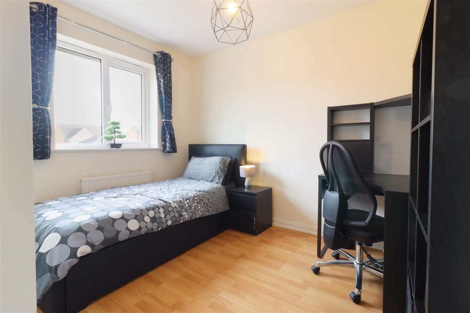 Kensington Drive, Lodge Moor, S10