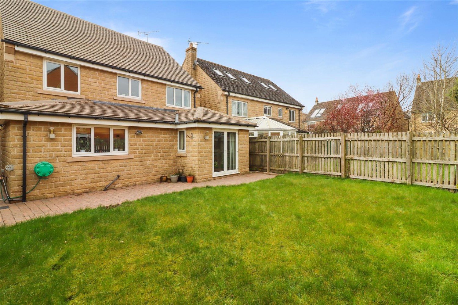 Kensington Drive, Lodge Moor, S10