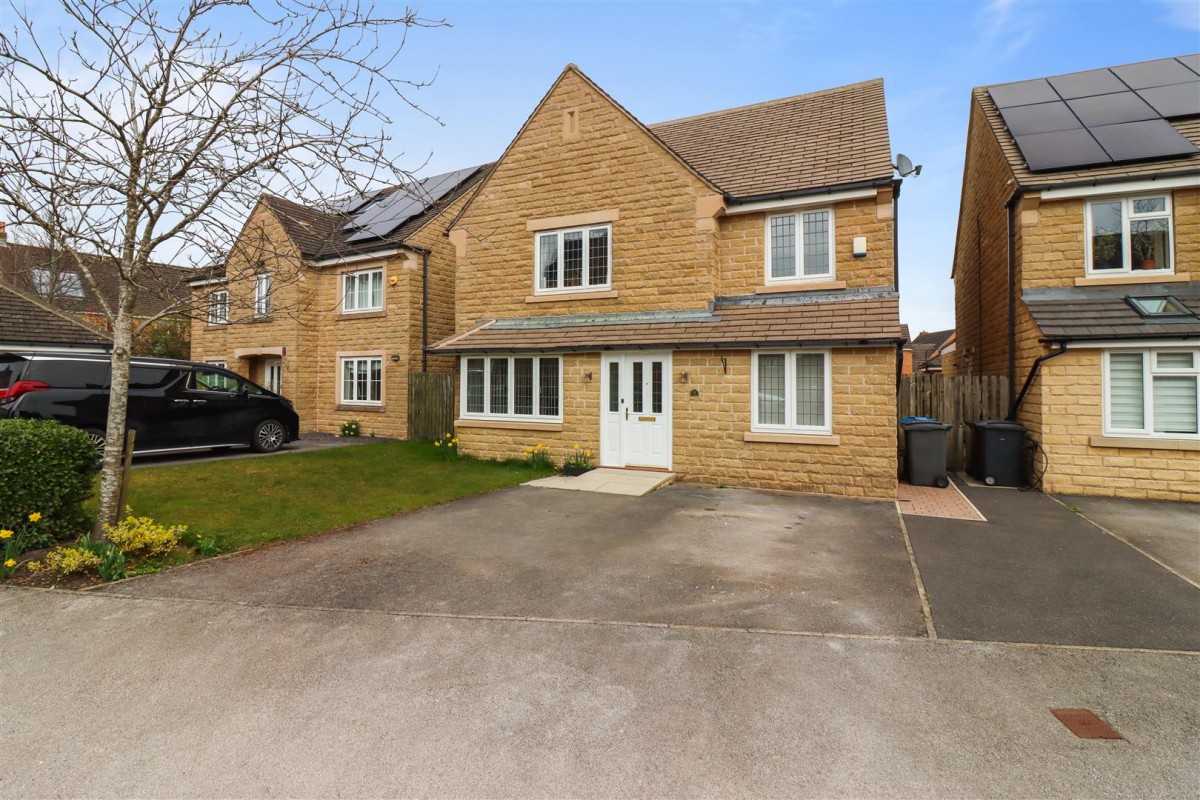 Kensington Drive, Lodge Moor, S10