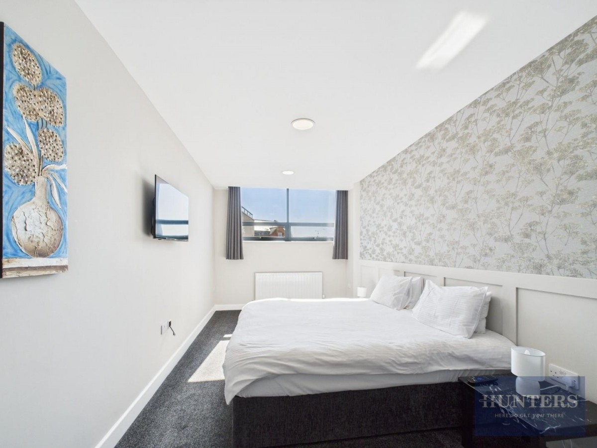 206 Friary House, Southgate Street