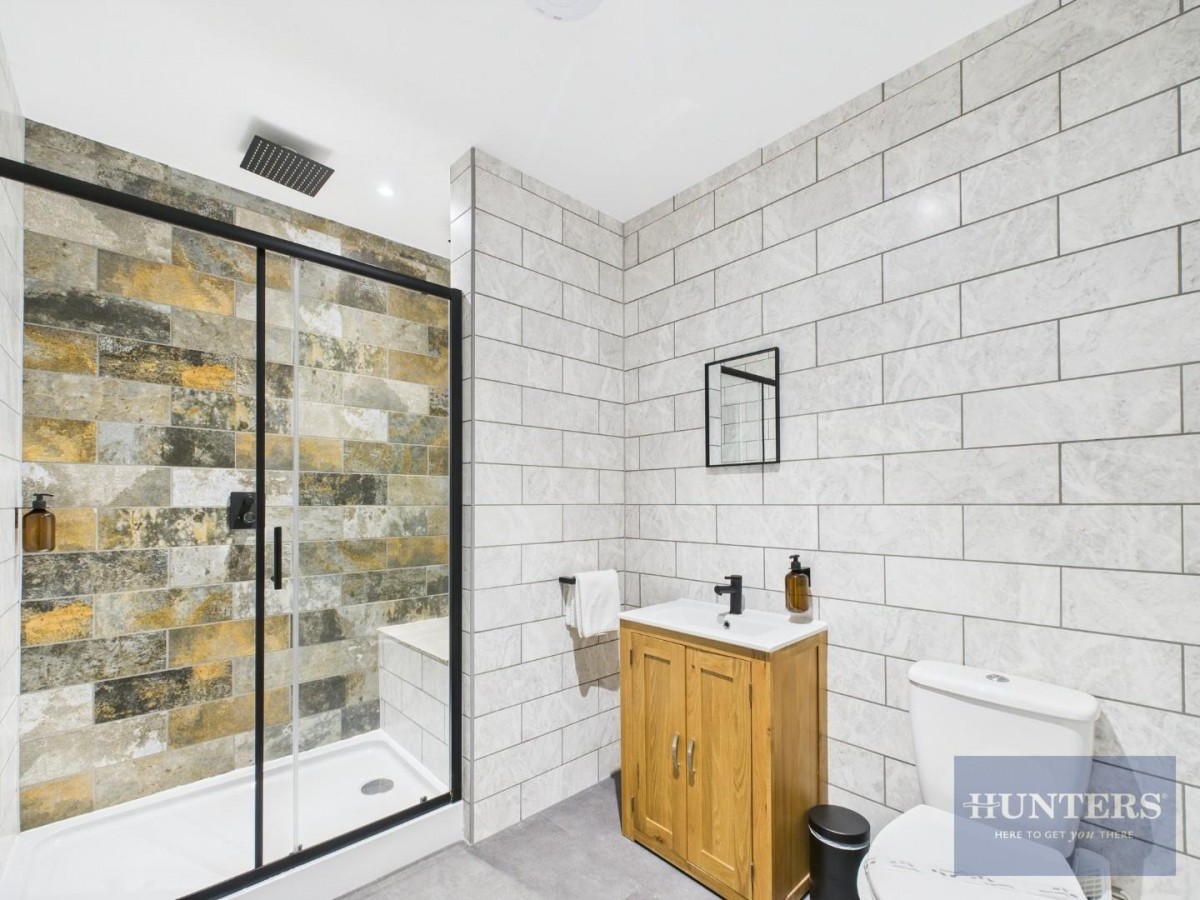 206 Friary House, Southgate Street