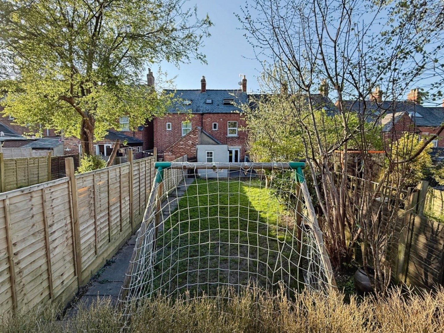 Bath Road, Stroud