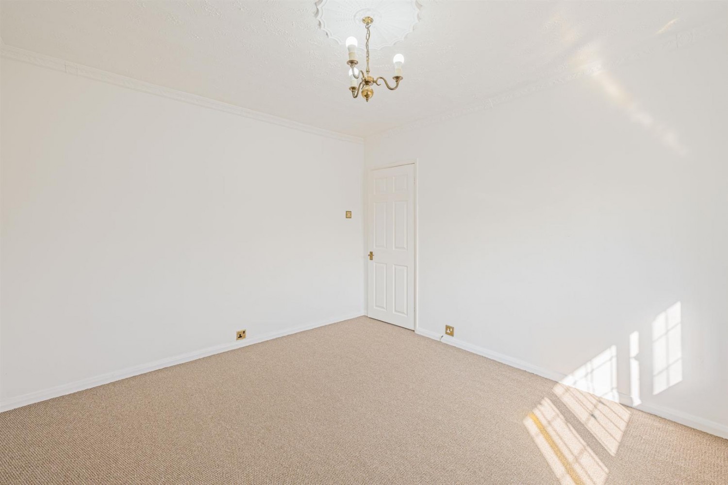 Ridge Road, Kingswinford, DY6 9RD