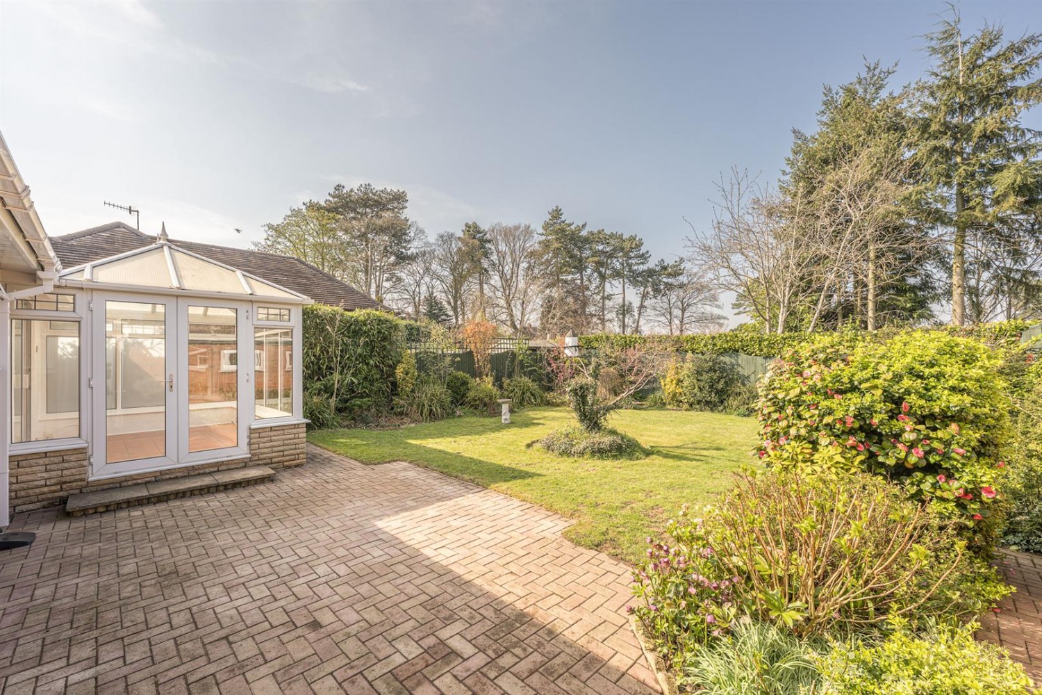 Ridge Road, Kingswinford, DY6 9RD