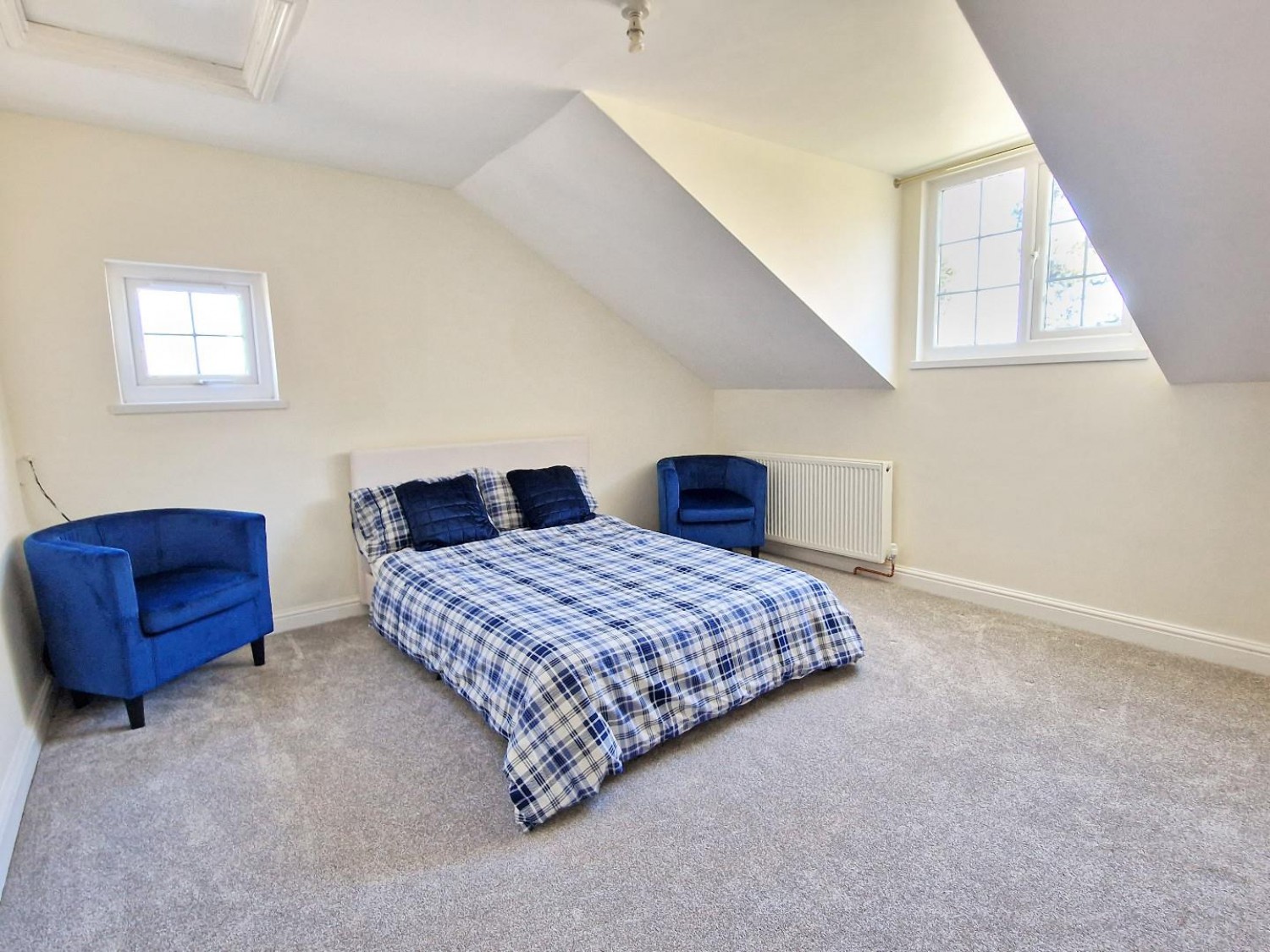 Fringford Road, Caversfield, Bicester