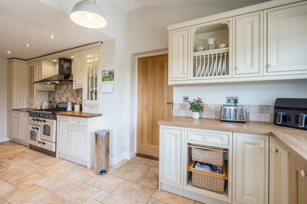 Primrose Cottage, Blakeshall Lane, Wolverley, DY11 5XJ