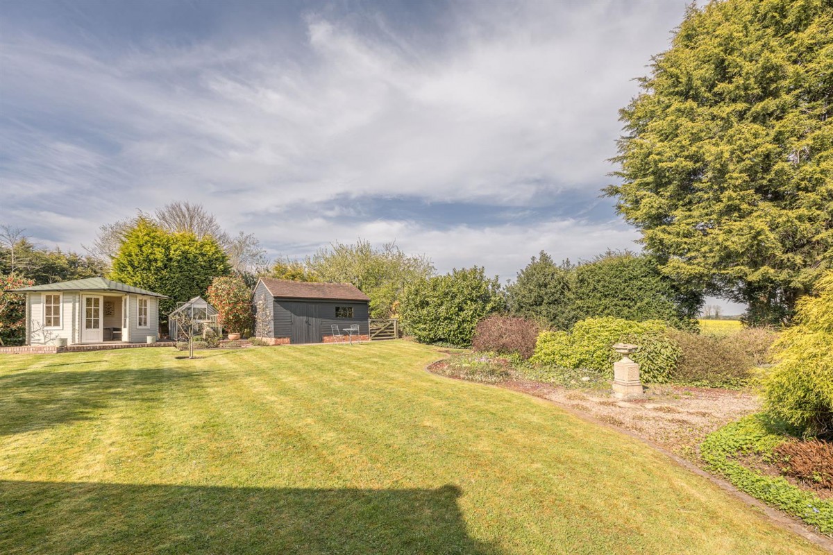 Primrose Cottage, Blakeshall Lane, Wolverley, DY11 5XJ