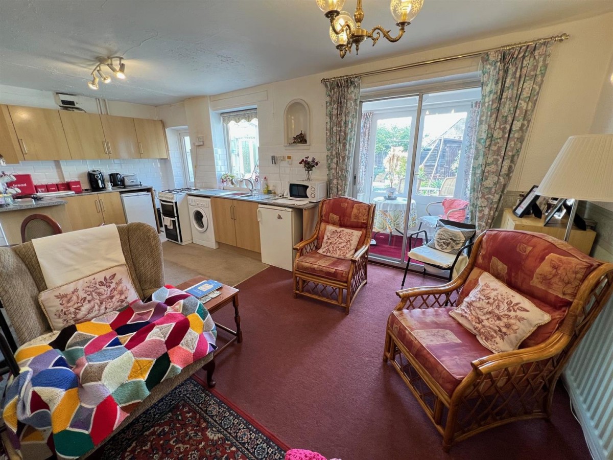 Gauden Road, Stourbridge, DY9 9HN