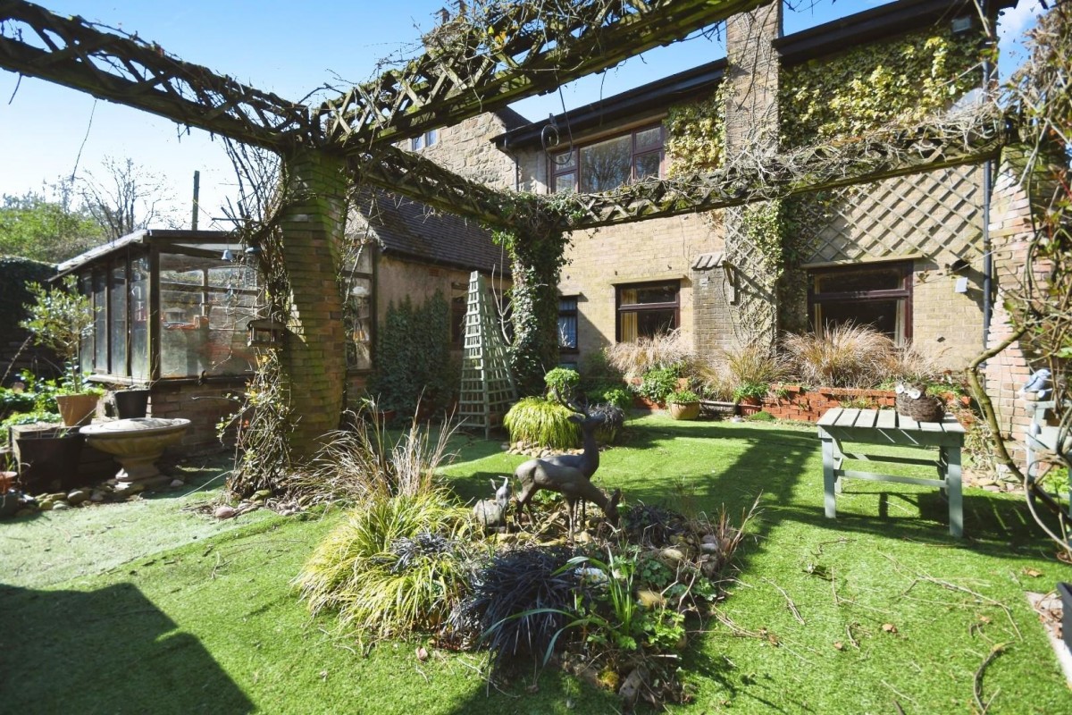 Back Lane, Glapwell, Chesterfield, S44 5PX