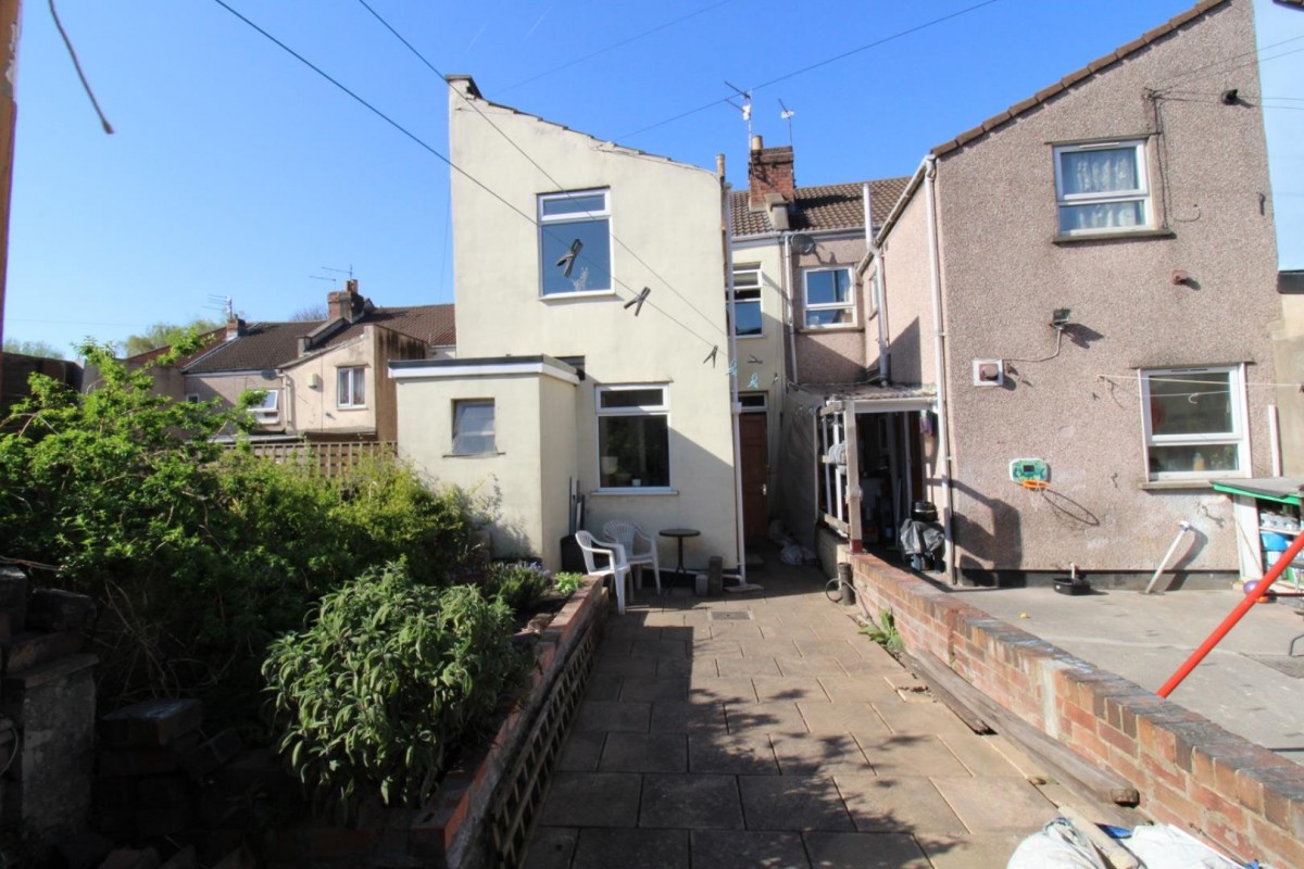 Whitehall Road, Whitehall, Bristol BS5 9BQ