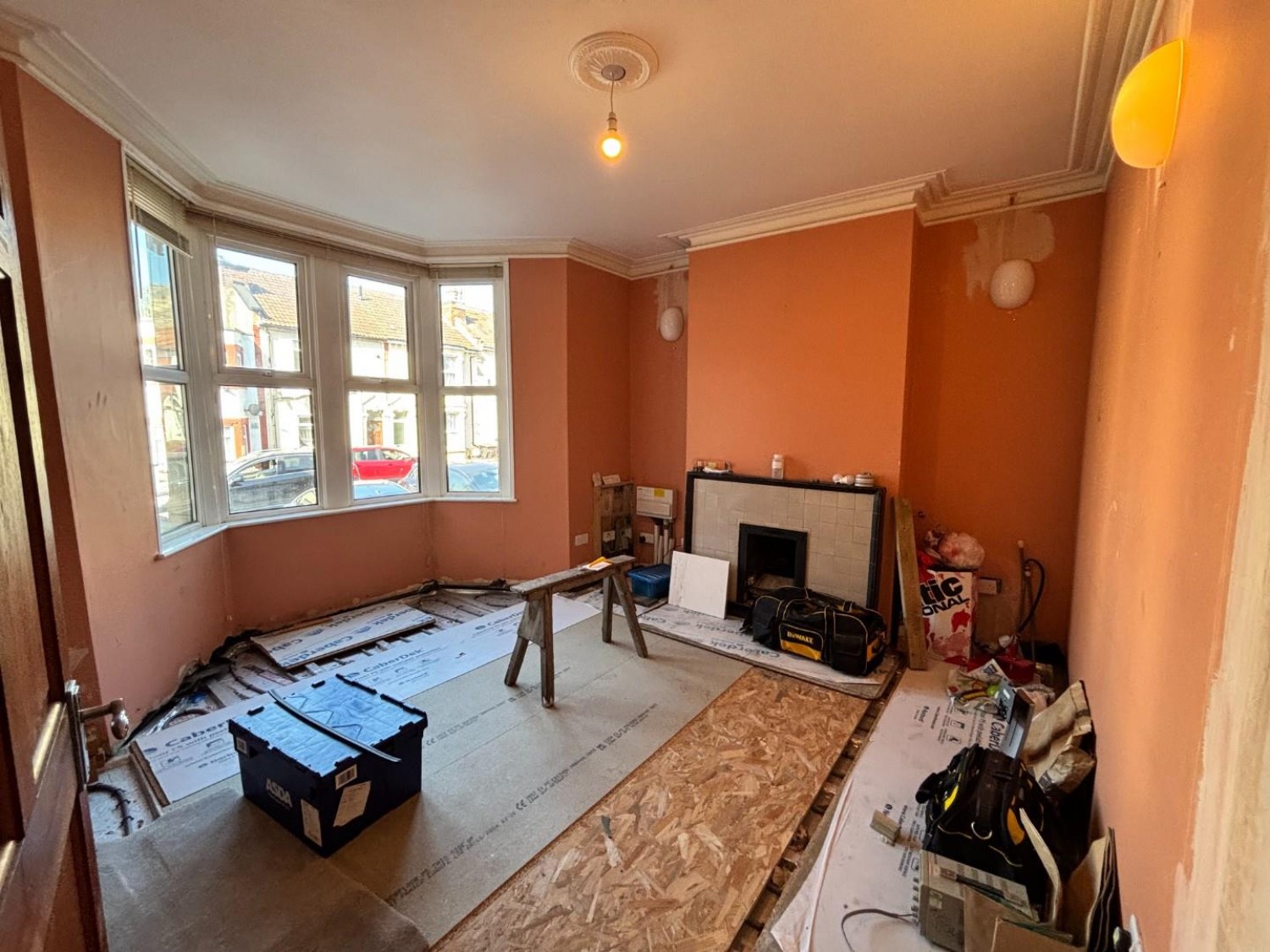 Whitehall Road, Whitehall, Bristol BS5 9BQ