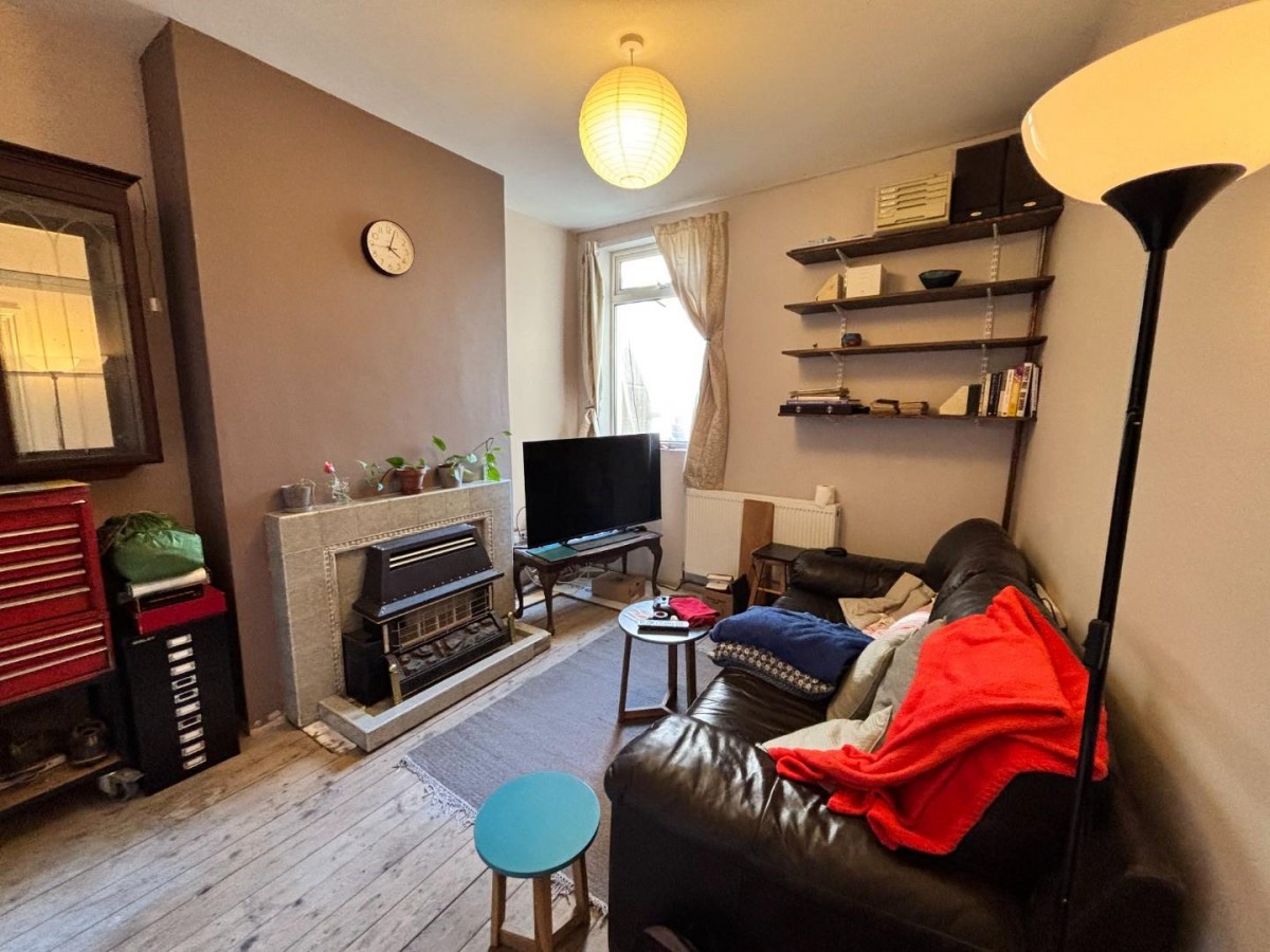 Whitehall Road, Whitehall, Bristol BS5 9BQ