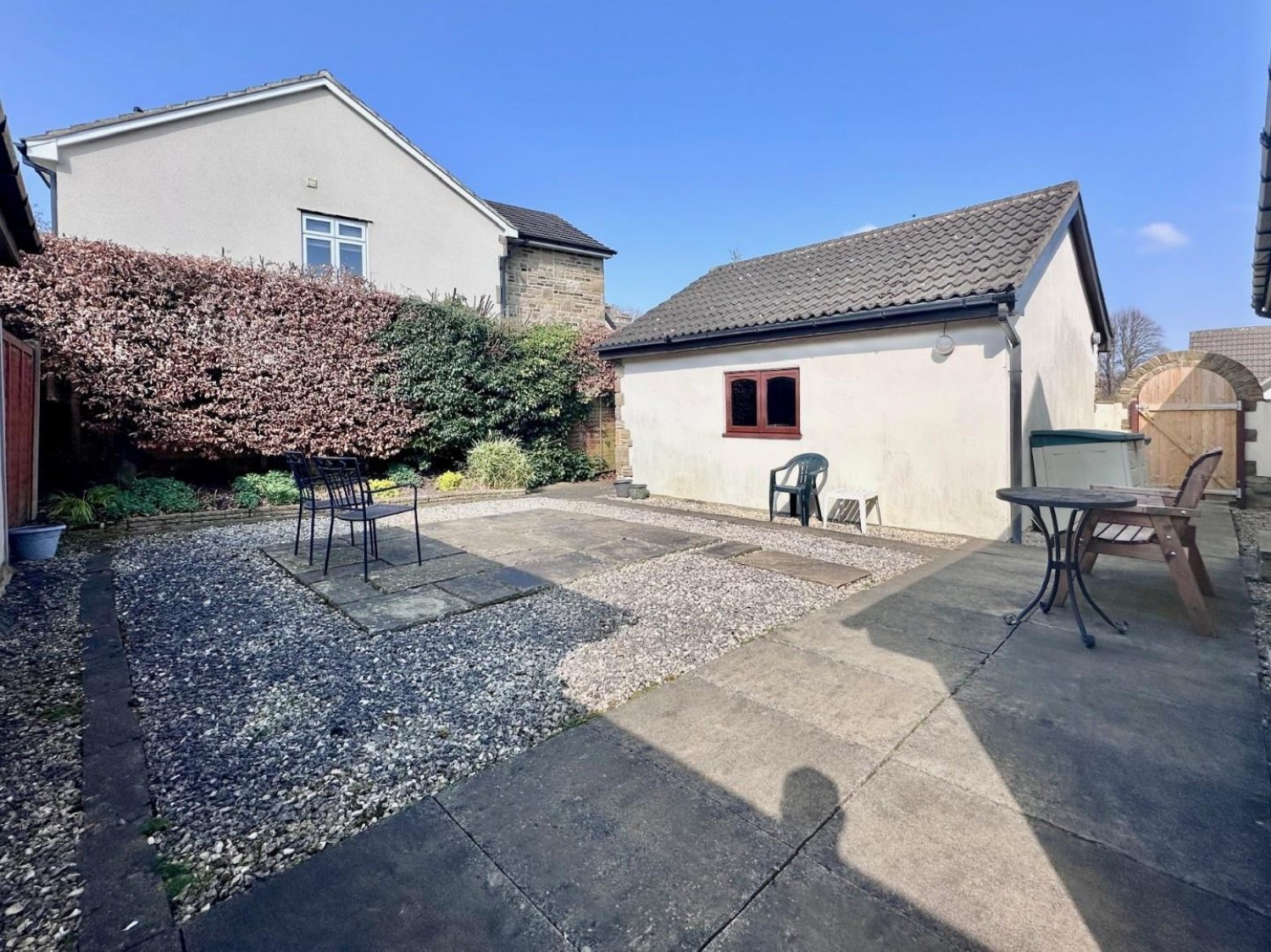 Arthington Lawns, Pool In Wharfedale, LS21
