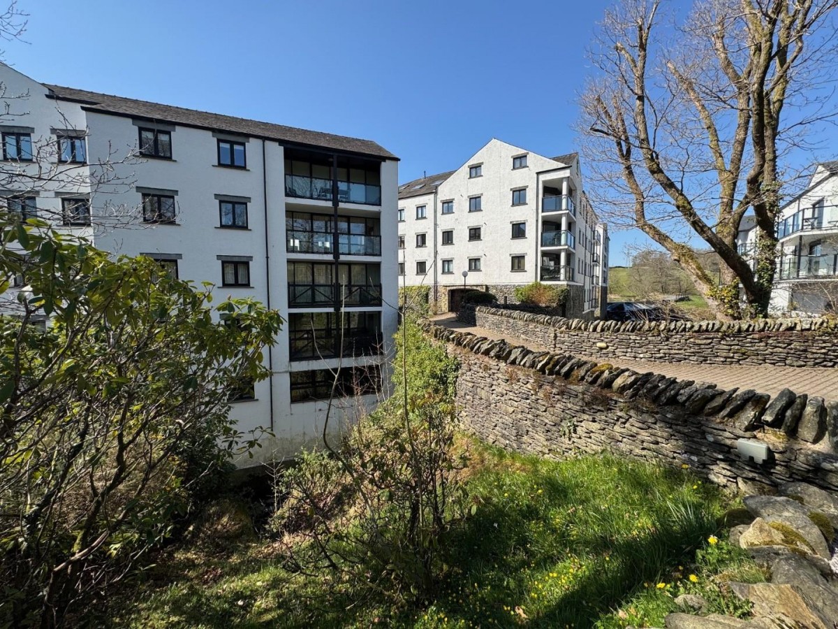 Cowan Head, Burneside, Kendal