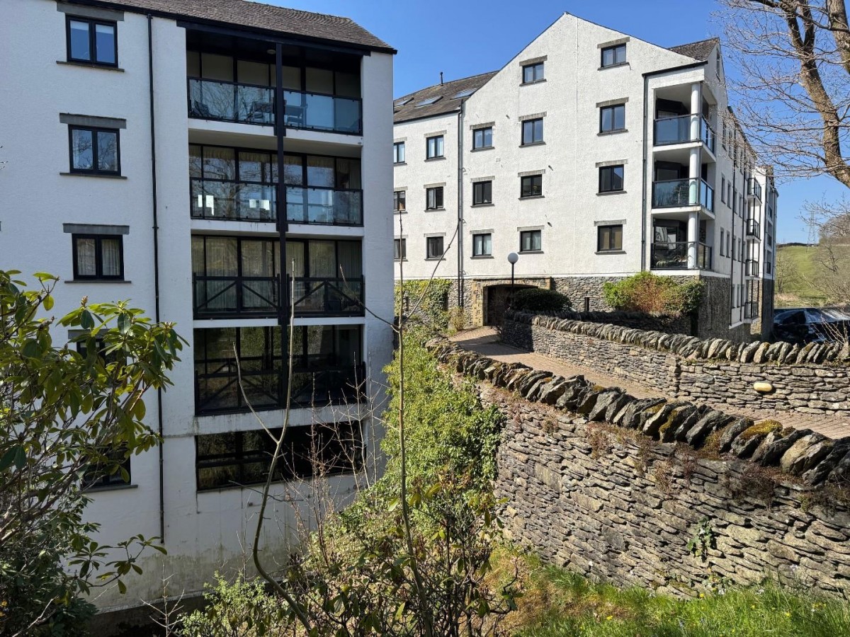 Cowan Head, Burneside, Kendal