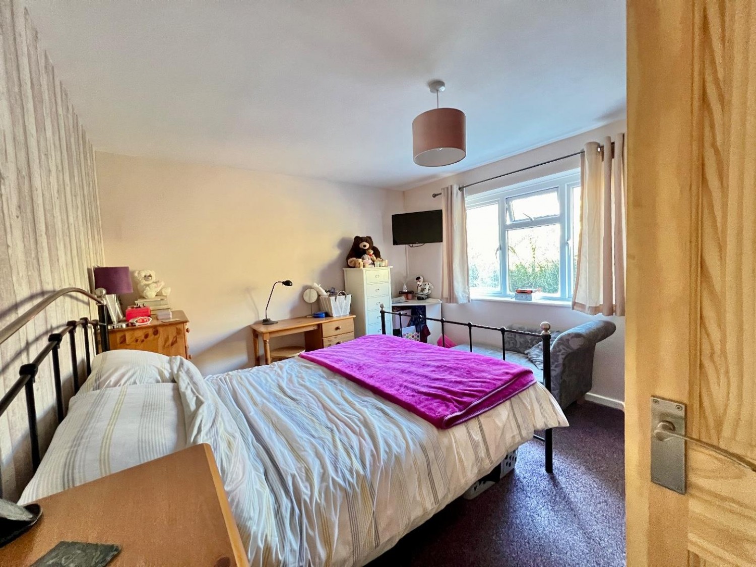 Toadsmoor Road, Brimscombe, Stroud, GL5 2TB