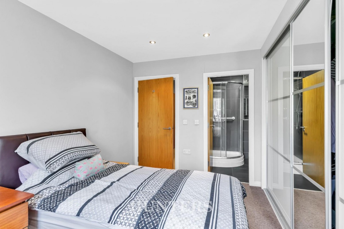 River View, Waters Edge, Middleton M24