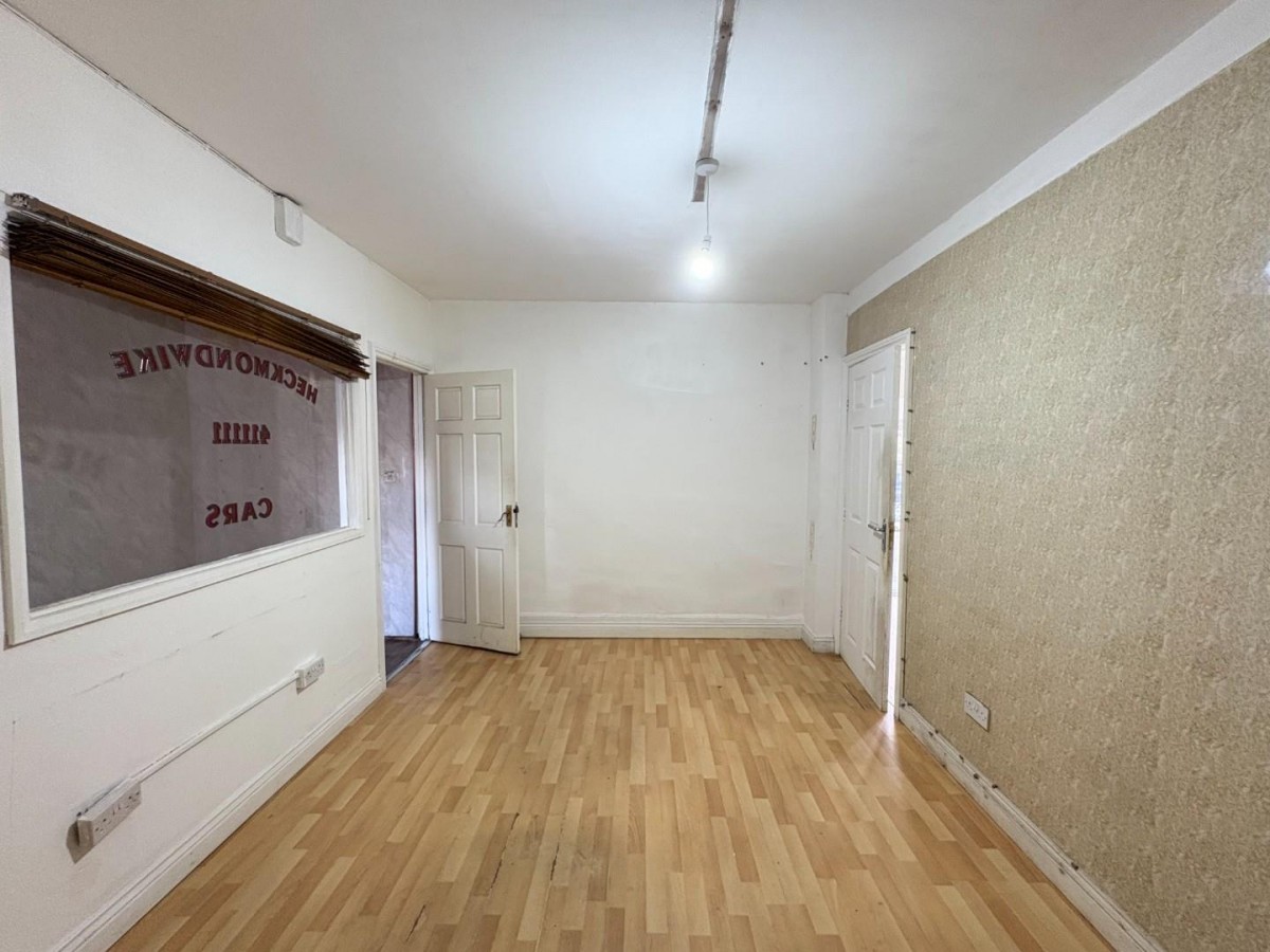 Regent Street, Heckmondwike