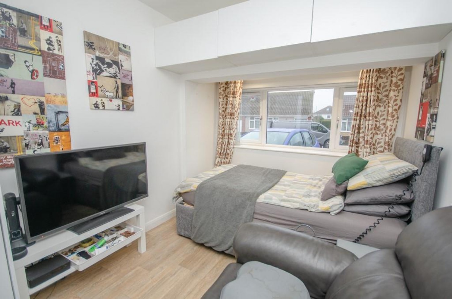 Boscombe Crescent, Downend, Bristol, BS16 6QH