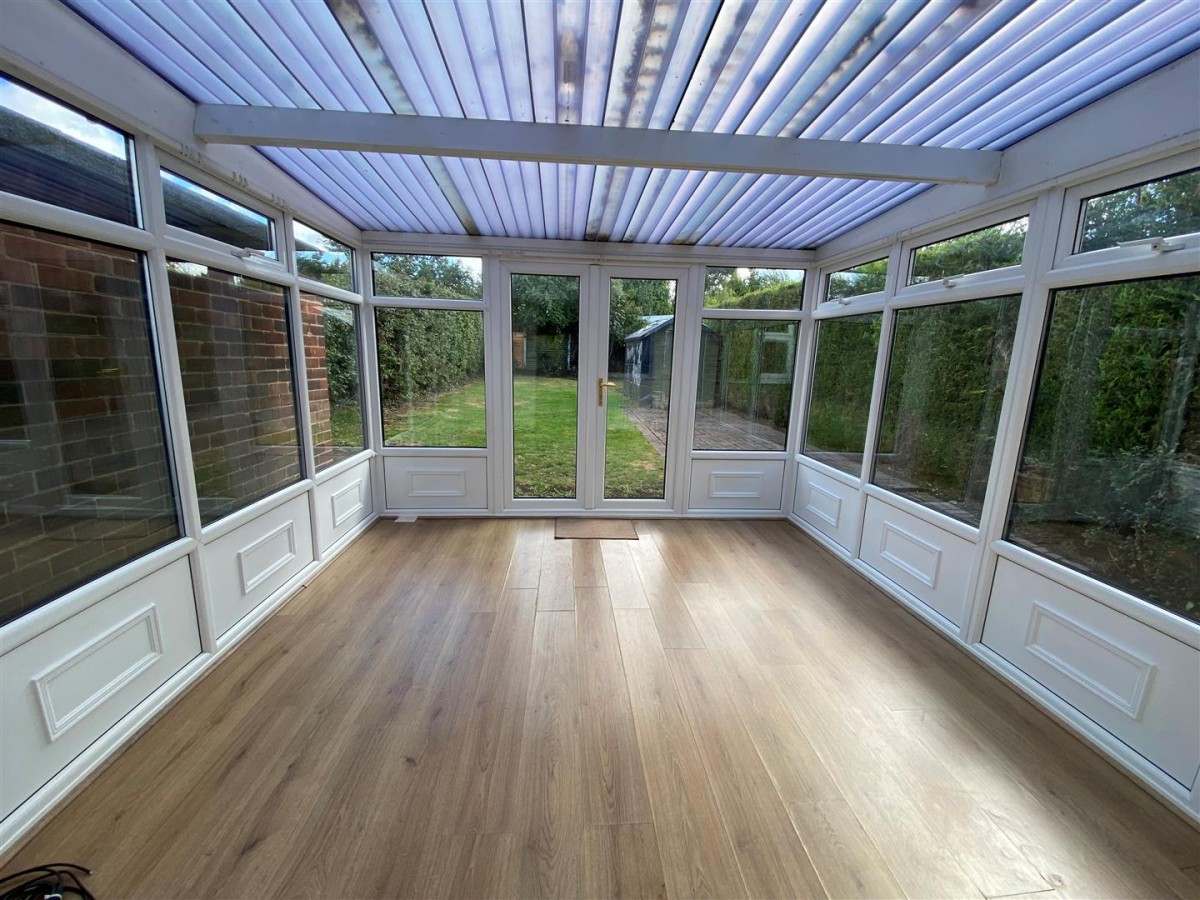 Lansdowne Road, Brimington, Chesterfield, S43 1BG