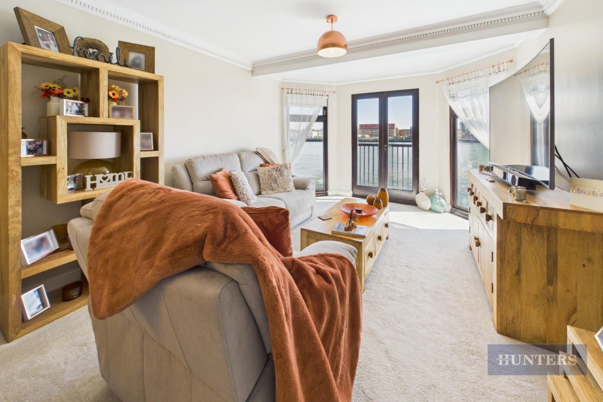 Moorhead Court, Ocean Village, SO14