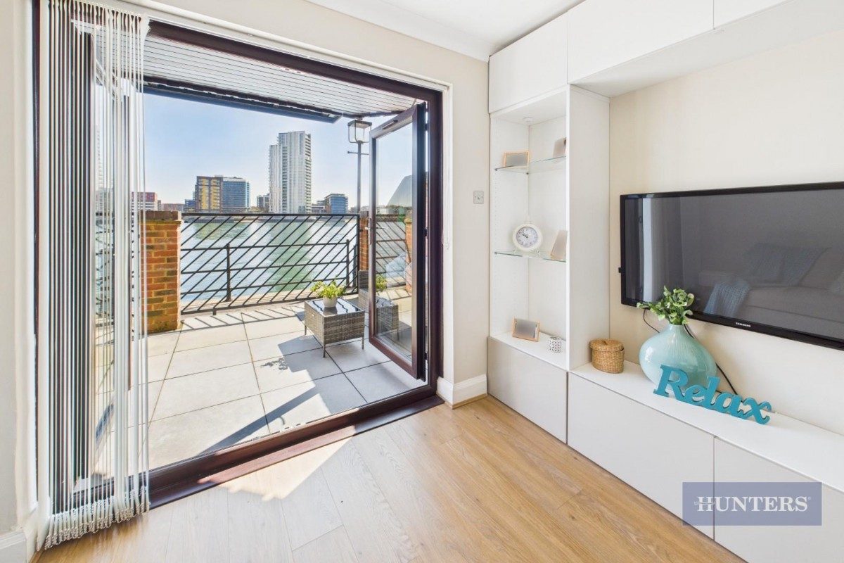 Moorhead Court, Ocean Village, SO14