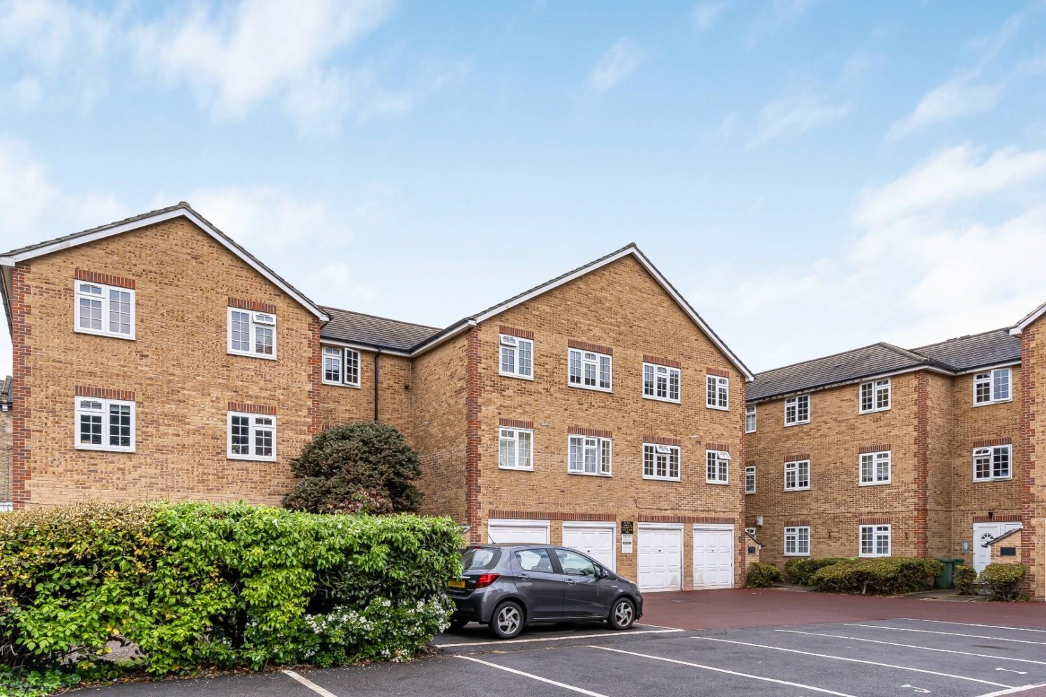 Gables Close, London, SE5